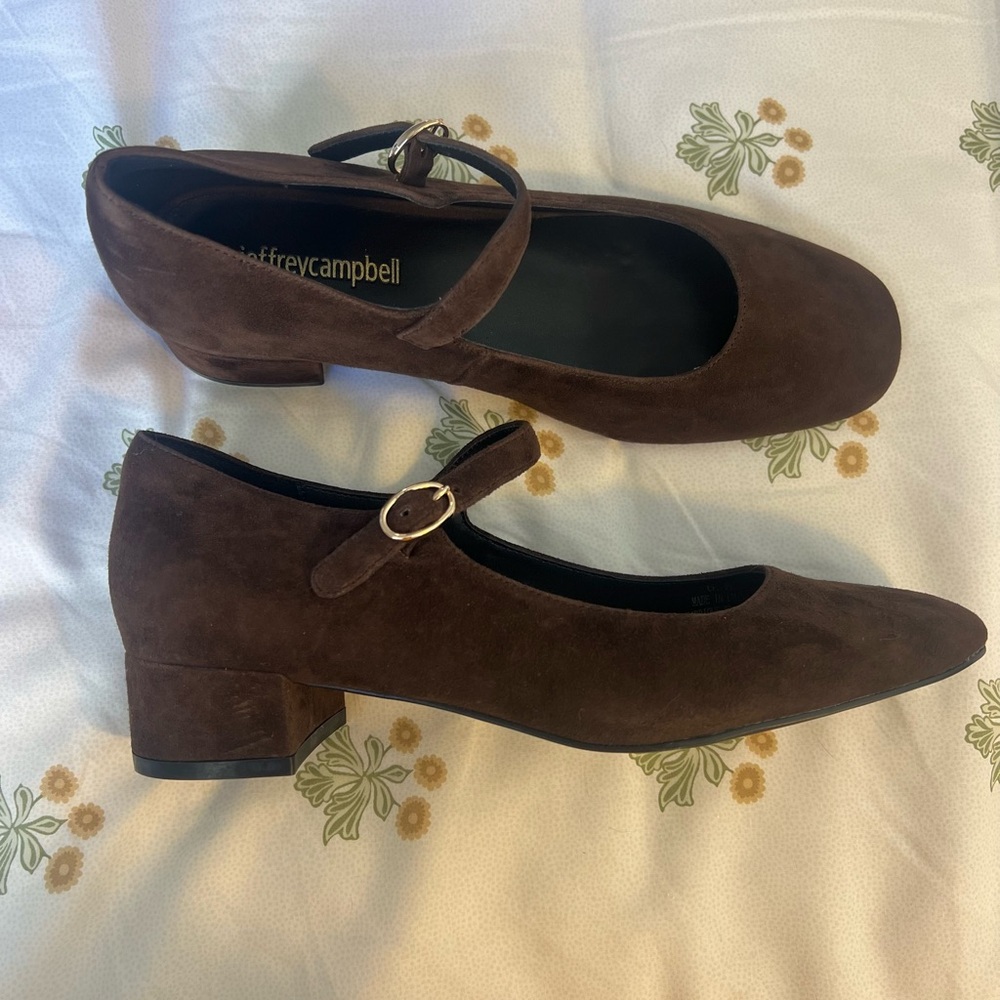 Jeffrey Campbell Size 6.5 Mary Jane Kitten Heel